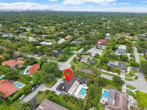 View/Area - 7200 SW 107th Ter, Pinecrest, FL 33156 photo 6 of 8