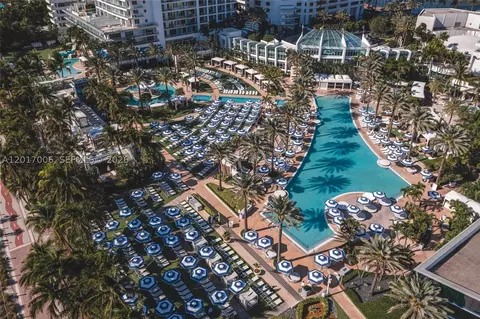 4391 Collins Ave #916, Miami Beach, FL 33140