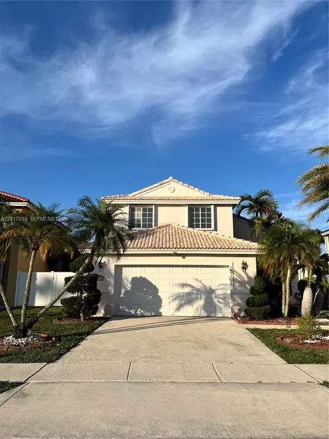1401 NW 187th Ave, Pembroke Pines, FL 33029