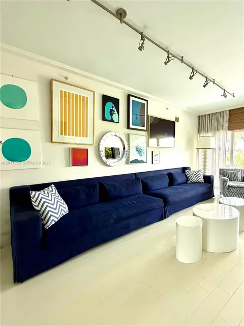 6580 Indian Creek Dr #207, Miami Beach, FL 33141