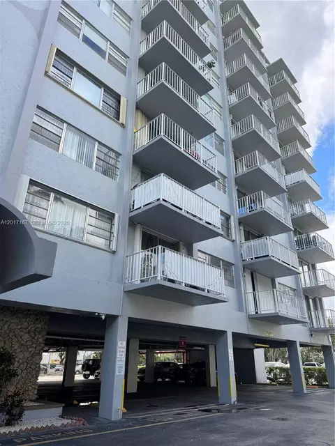 1470 NE 125th Ter #205, North Miami, FL 33161