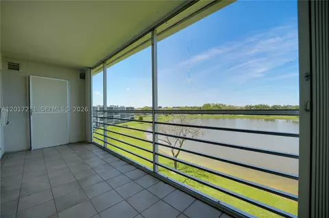 4082 E Cornwall E #4082, Boca Raton, FL 33434 photo 25
