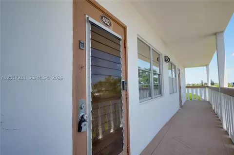 4082 E Cornwall E #4082, Boca Raton, FL 33434 photo 8