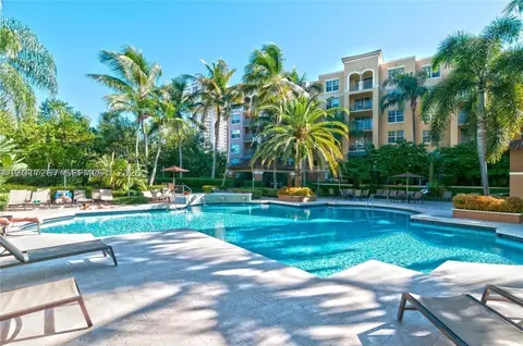 19555 E Country Club Dr #8502, Aventura, FL 33180
