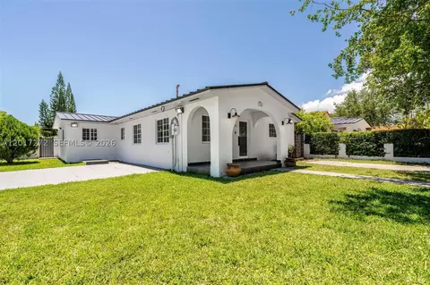 1900 SW 24th St, Miami, FL 33145