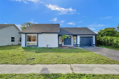8400 NW 7th St, Pembroke Pines, FL 33024