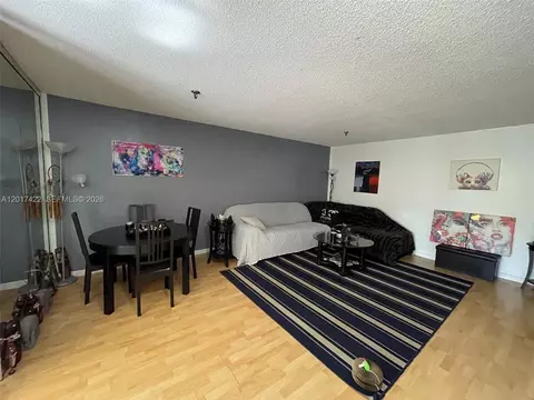 671 NE 195th St #207-E, Miami, FL 33179