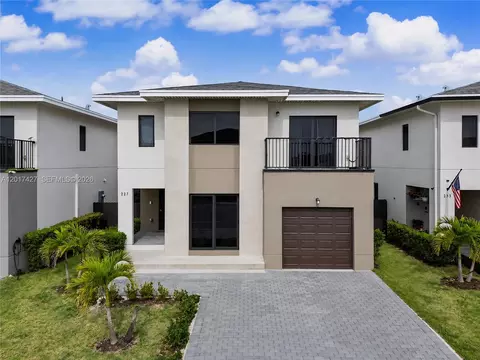 227 NW 13th Pl, Florida City, FL 33034