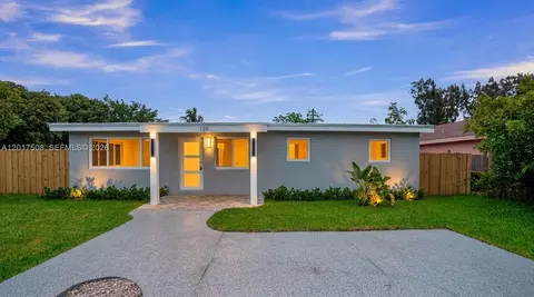 139 NW 12th Ave, Delray Beach, FL 33444