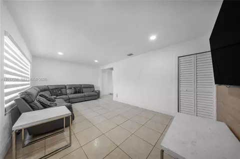 Living - 661 E 7th St, Hialeah, FL 33010 photo 2 of 3