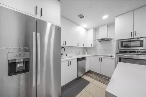 Other - 661 E 7th St, Hialeah, FL 33010 photo 2 of 24