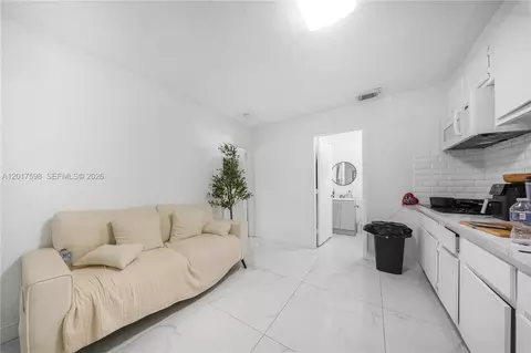 Other - 661 E 7th St, Hialeah, FL 33010 photo 15 of 24