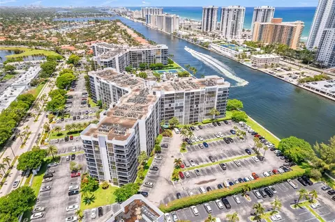 800 Parkview Dr #1007, Hallandale Beach, FL 33009