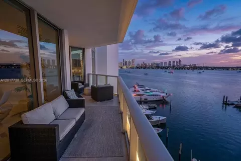 17301 Biscayne Blvd #605, North Miami Beach, FL 33160