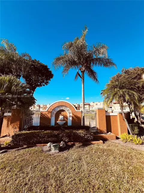 380 NW 85th Pl #1406, Miami, FL 33126