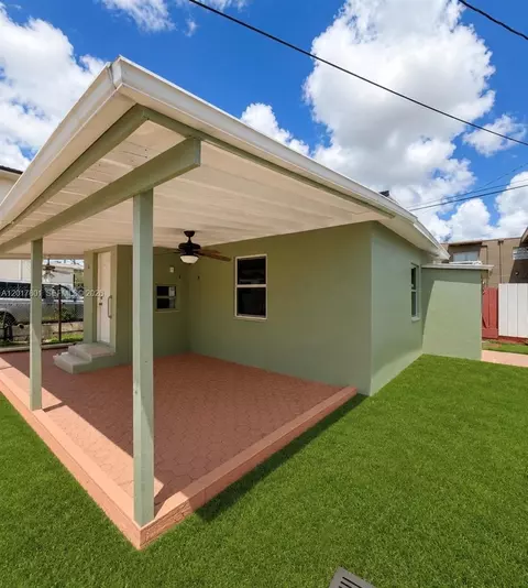 155 W 26th St, Hialeah, FL 33010 photo 3