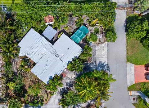 5041 NE 14th Ave, Pompano Beach, FL 33064