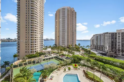 888 Brickell Key Dr #1207, Miami, FL 33131