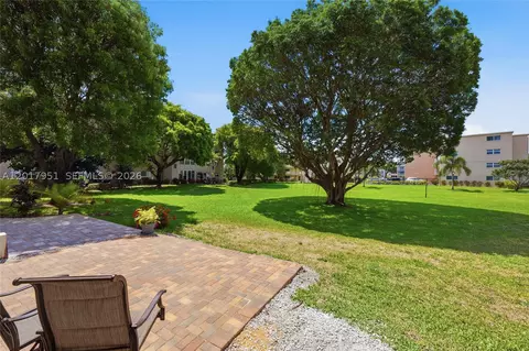 330 NE 26th Ave #1120, Boynton Beach, FL 33435