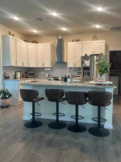 Kitchen - 9020 W Mac Ct, Labelle, FL 33935 photo 1 of 2