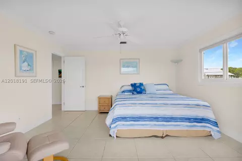 Bedroom - 29565 Flying Cloud Ave, Big Pine Key, FL 33043 photo 3 of 10