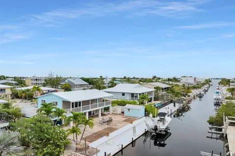 View/Area - 29565 Flying Cloud Ave, Big Pine Key, FL 33043 photo 8 of 9