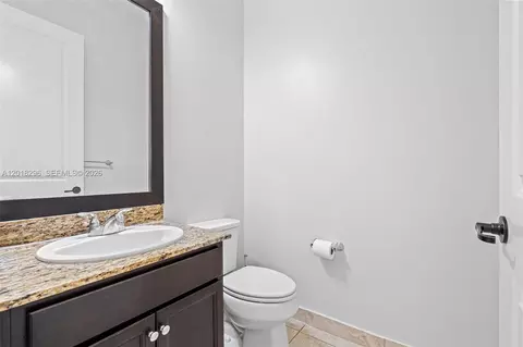 Other - 3323 W 96th Pl, Hialeah, FL 33018 photo 4 of 12