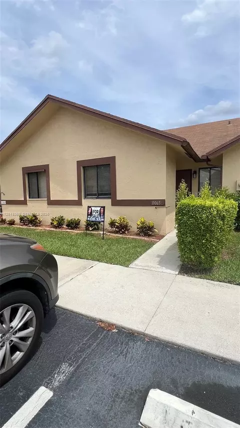 11065 NW 38th Pl, Sunrise, FL 33351