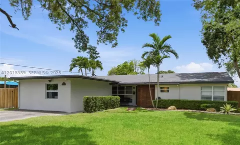109 S 57th Ave, Hollywood, FL 33023