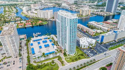 1945 S Ocean Dr #312, Hallandale Beach, FL 33009