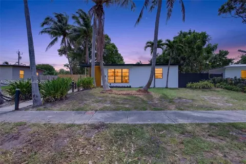 4130 NE 17th Ave, Pompano Beach, FL 33064