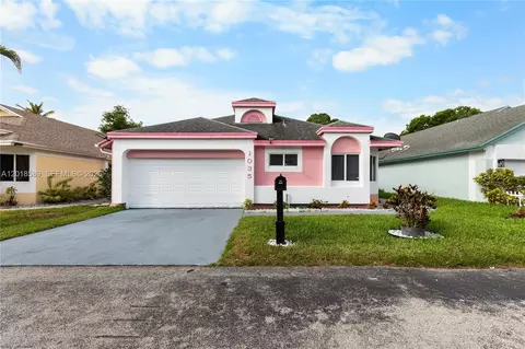 1035 W Jasmine Ln, North Lauderdale, FL 33068