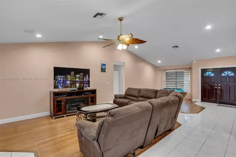 Living - 7817 Sunflower Dr, Margate, FL 33063 photo 5 of 6