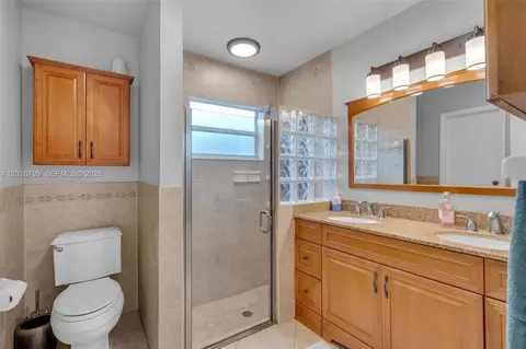 Bath - 7817 Sunflower Dr, Margate, FL 33063 photo 2 of 3