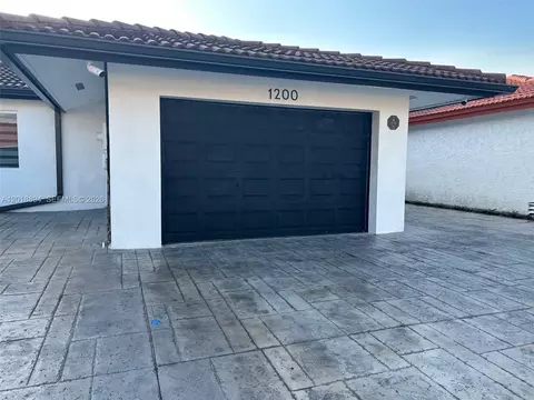 1200 SW 136th Pl, Miami, FL 33184
