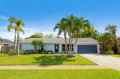 1250 Belmore Ter, Wellington, FL 33414