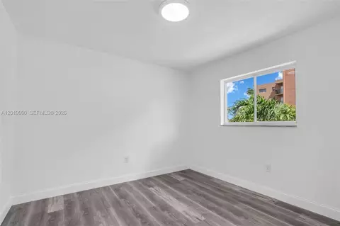 Bedroom - 10101 W Okeechobee Rd #16202, Hialeah Gardens, FL 33016 photo 1 of 6