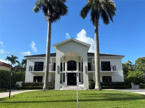6220 SW 144th St, Coral Gables, FL 33158