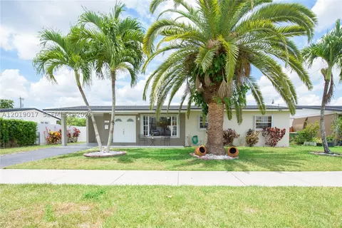 731 NW 17th St, Homestead, FL 33030