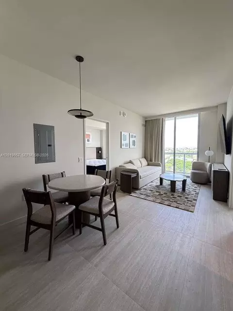 1611 SW 2nd Ave #911, Miami, FL 33129