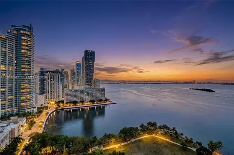 1900 N Bayshore Dr #2204, Miami, FL 33132