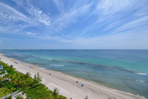 1950 S Ocean Dr #15P, Hallandale Beach, FL 33009