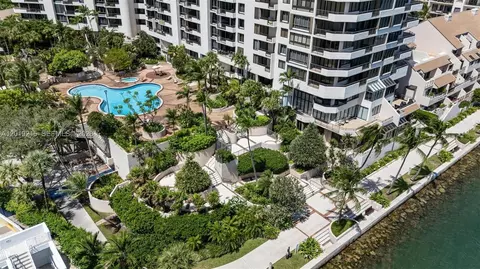 Other - 520 Brickell Key Dr #A710, Miami, FL 33131 photo 18 of 21