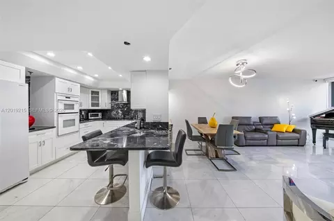 Kitchen - 520 Brickell Key Dr #A710, Miami, FL 33131 photo 1 of 3
