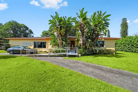 Other - 511 Dunad Ave, Opa Locka, FL 33054 photo 4 of 9
