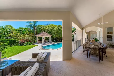 Exterior - 12801 Old Cutler Rd, Pinecrest, FL 33156 photo 6 of 12