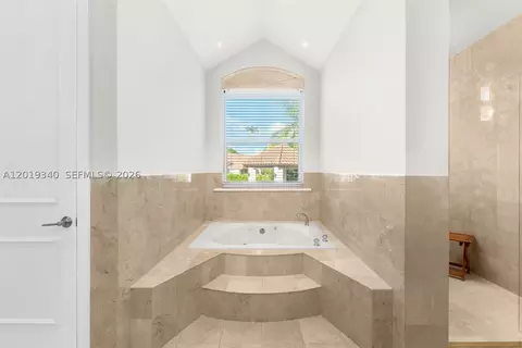 Bath - 12801 Old Cutler Rd, Pinecrest, FL 33156 photo 3 of 6
