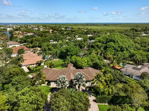 View/Area - 12801 Old Cutler Rd, Pinecrest, FL 33156 photo 3 of 4