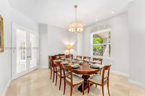 Dining - 12801 Old Cutler Rd, Pinecrest, FL 33156 photo 1 of 2