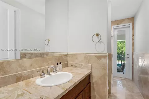 Bath - 12801 Old Cutler Rd, Pinecrest, FL 33156 photo 4 of 6